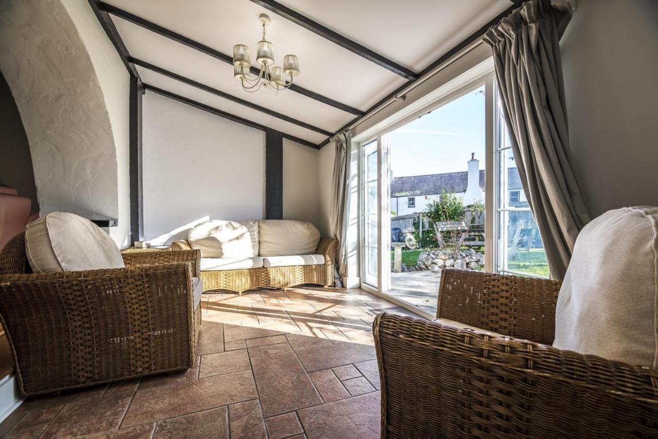 Barn Conversion - Hot Tub - Penally - Tenby Dış mekan fotoğraf